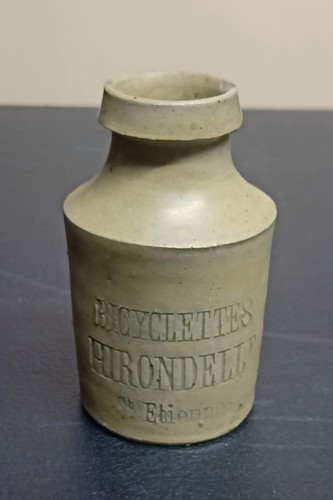 Ancien pot graisse cycles - ancien,