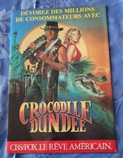 PLV PLASTIFIE PRESENTOIR VIDEO CLUB 29,5 X 20,5 " CROCODILE DUNDEE " 1986