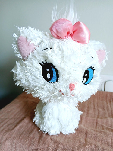 Disneyland paris peluche marie - disneyland,