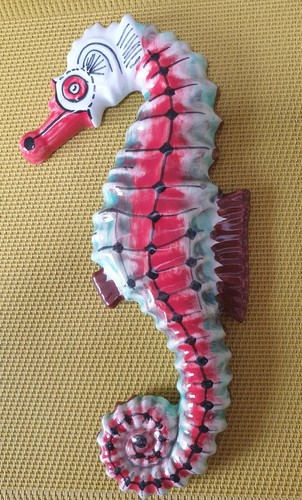 Hippocampe faience colorée - hippocampe, en