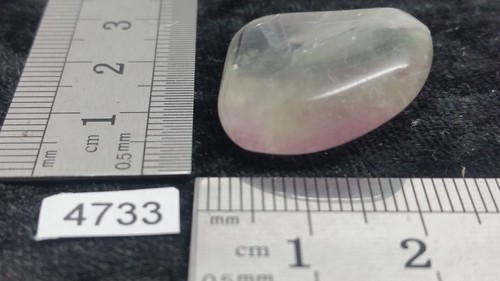 Fluorine fluorite pierre
