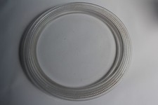 R. LALIQUE Plat cristal Nippon (64016)