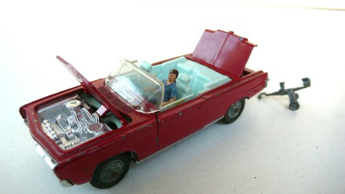 Corgi toys chrysler - toys,