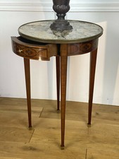 GUERIDON EN MARQUETERIE  DESSUS MARBRE DE STYLE LOUIS XVI  EPOQUE NAPOLEON III 