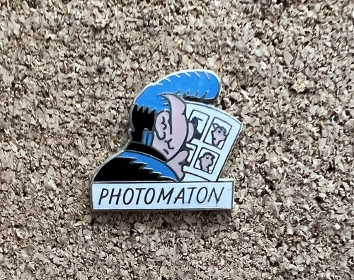 Pin lapel - lapel,