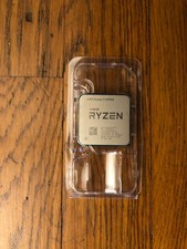 AMD Ryzen 7 3700X, 3,6 GHz  à
