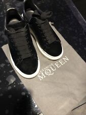 Chaussures Baskets Noir Alexander MQueen T .B État Taille 36 Femme Velours Cuir