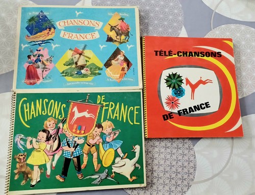 Lot anciens albums - 3,