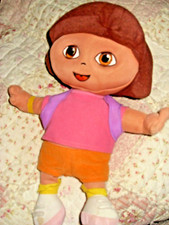  Poupée  fischer price dora