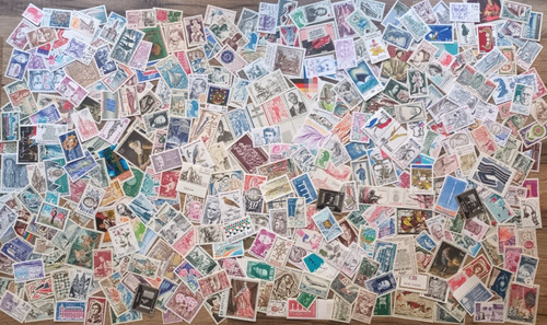 Stock collection de 400 - de,