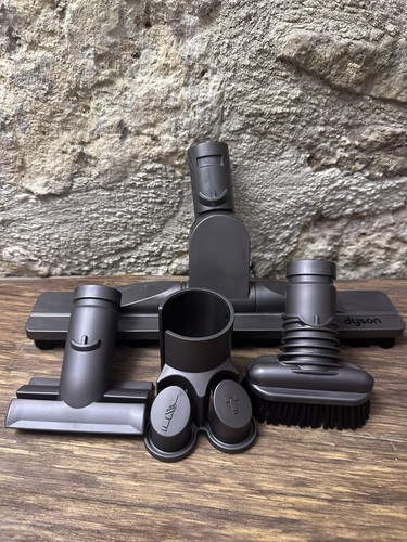 Lot accessoires dyson - lot,