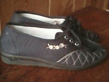 Chaussures femme en toile bleu-marine T 38