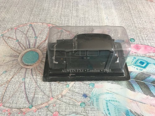 Voiture miniature austin fx4 - voiture,