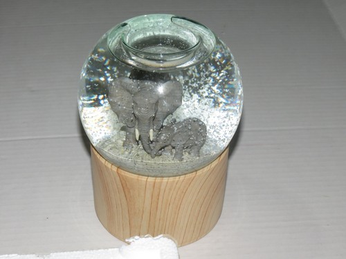 Partylite elephant snowglobe - elephant,