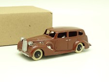 Dinky toys England SB 1/43 - Packard Marron 39A