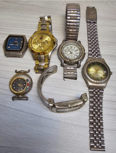 Montre bracelet quartz - montre-bracelet, à