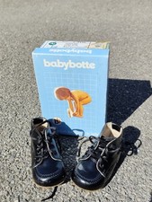Ancienne paire de chaussures enfant  ou poupée - babybotte vintage pointure 17