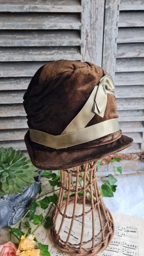 Ancien chapeau femme cloche - chapeau,