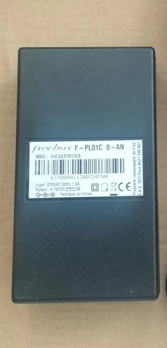Alimentation 12v plug - 12v,