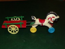 Jouet Ancien Plastique cheval + charette année 50/60