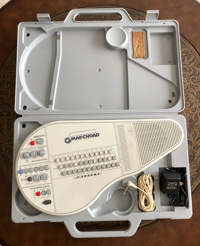 Suzuki omnichord system two - omnichord,