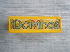 Boite de jeux de dominos