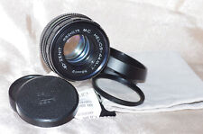 Objectif M42 58mm f2 HELIOS-44M-7 avec bouchon, filtre, pare-soleil, housse TBE