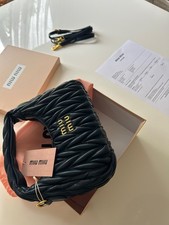 Sac à main femme miu miu