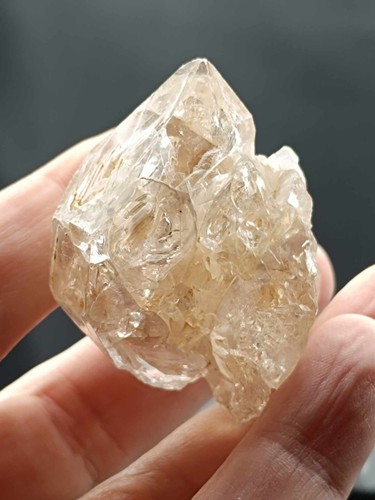 Quartz fenêtre allos - quartz,
