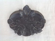 Cendrier étain sculpté