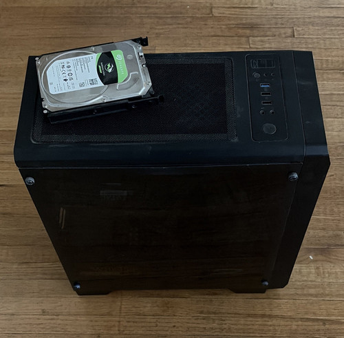 Custom whitebox black tower - custom/whitebox,
