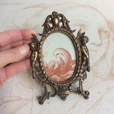 Ancien Cadre en Bronze Doré