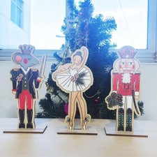 Statue en bois de Noël