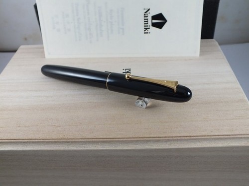 Namiki urushi black 18k - namiki,