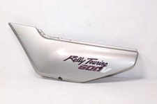 carénage sous selle panneau