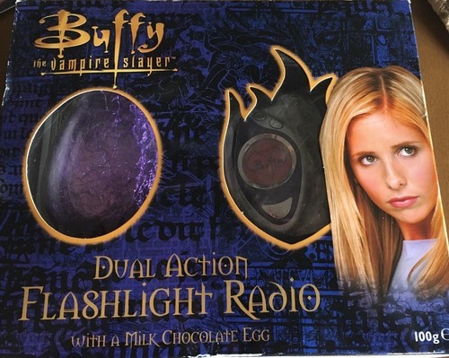 Buffy vampire playworks - vampire, oeuf
