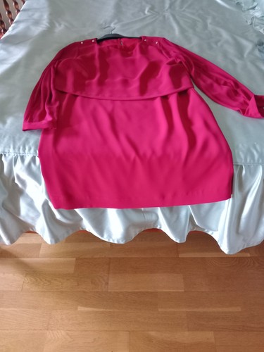 Robe rouge avec manche - rouge,