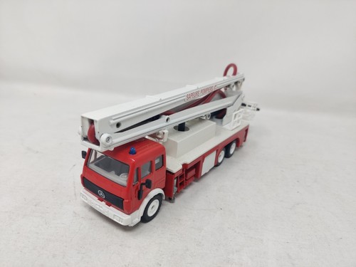 Camion pompier mercedes - mercedes,