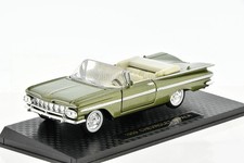 CHEVROLET Impala Green
