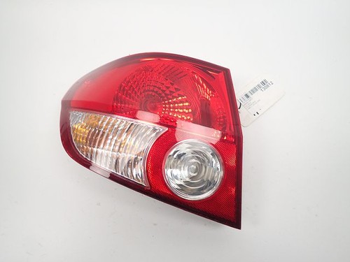 Feu arriere gauche 924011c010 - arriere,