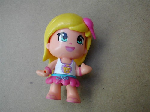 Personnage poupee pinypon - poupee,