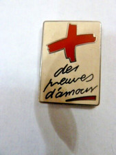 PIN'S  CROIX ROUGE    /