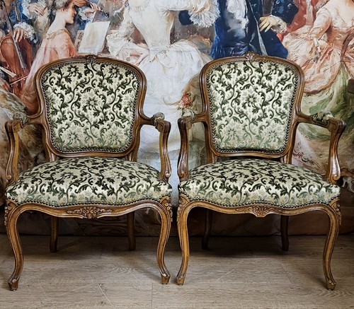 Paire fauteuils louis xv - de,