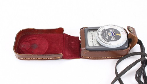 Gossen exposure meter - meter, lunasix