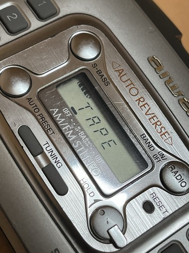 Aiwa radio cassette player - aiwa,