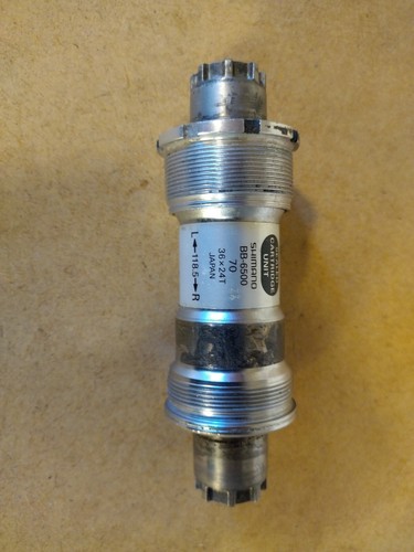Boitier pédalier shimano - de,