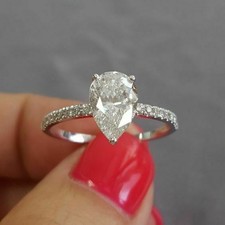 Bague de fiançailles en or