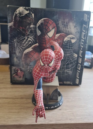 Sideshow spider man - 3, marvel