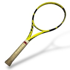 Raquette de tennis dure