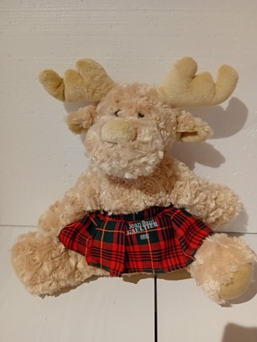 Peluche renne avec kilt rouge - avec,